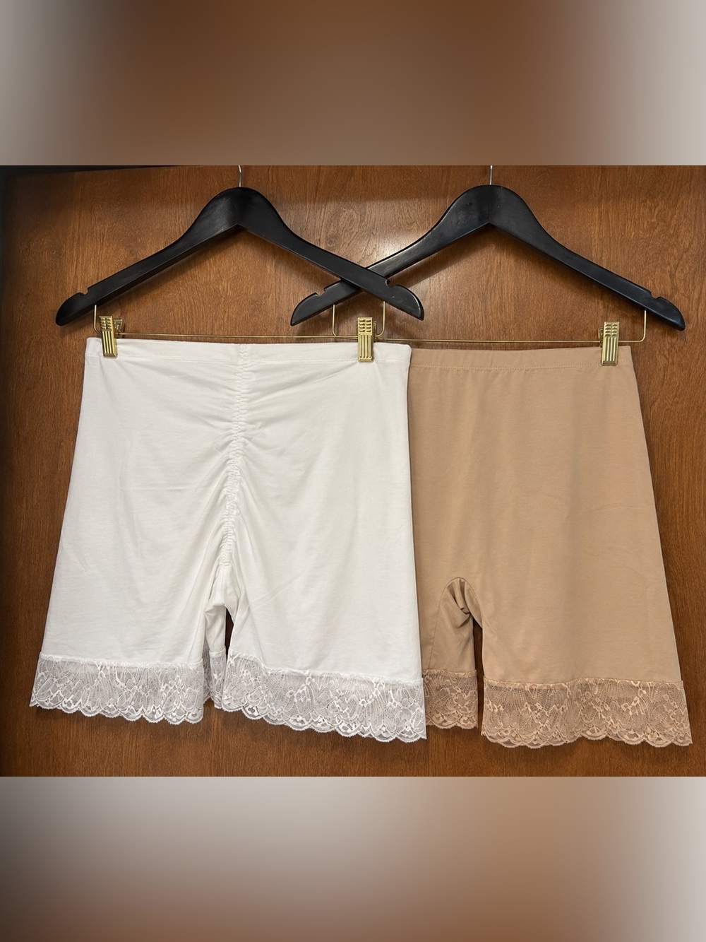 Breezies Slip Short with Lace Trim Set of 2 size 1X NEW A722637